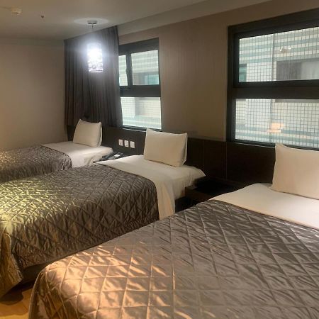 Fine Hotel Kaohsiung Buitenkant foto