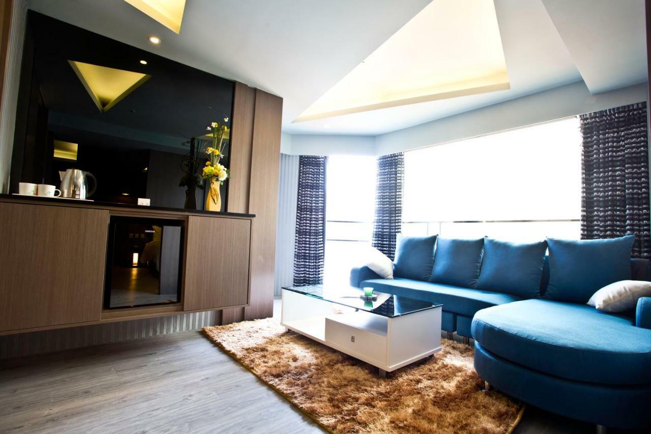 Fine Hotel Kaohsiung Buitenkant foto
