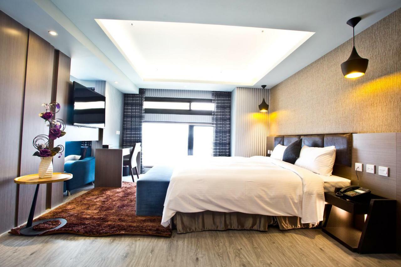 Fine Hotel Kaohsiung Buitenkant foto