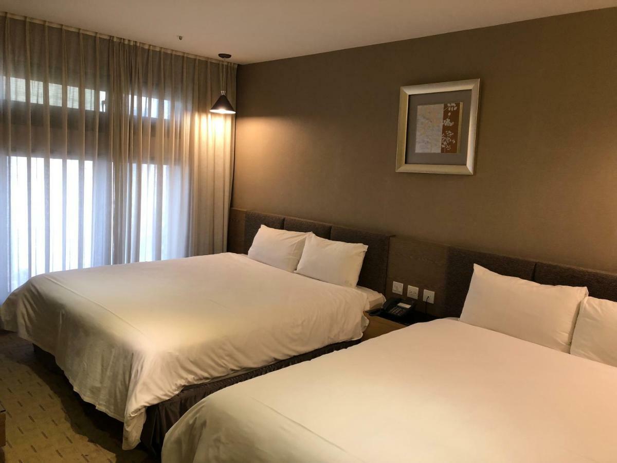 Fine Hotel Kaohsiung Buitenkant foto